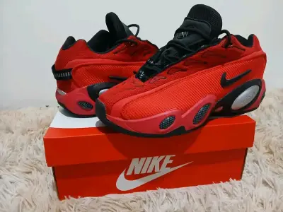 Zapatillas Nike rojas nocta - miniatura 1