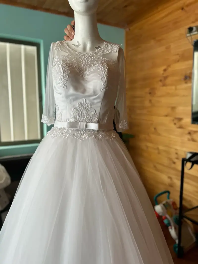 Vestido de novia estilo princesa - 2