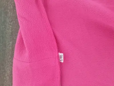 Blazer fucsia con botones decorativos - miniatura 5