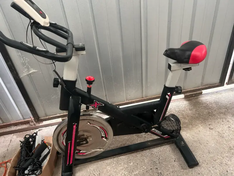 Bicicleta estática de ejercicio - 5