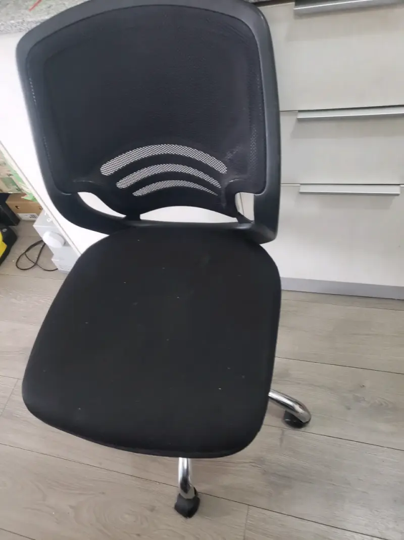 Silla escritorio y cojin lumbar y funda turquesa - 2