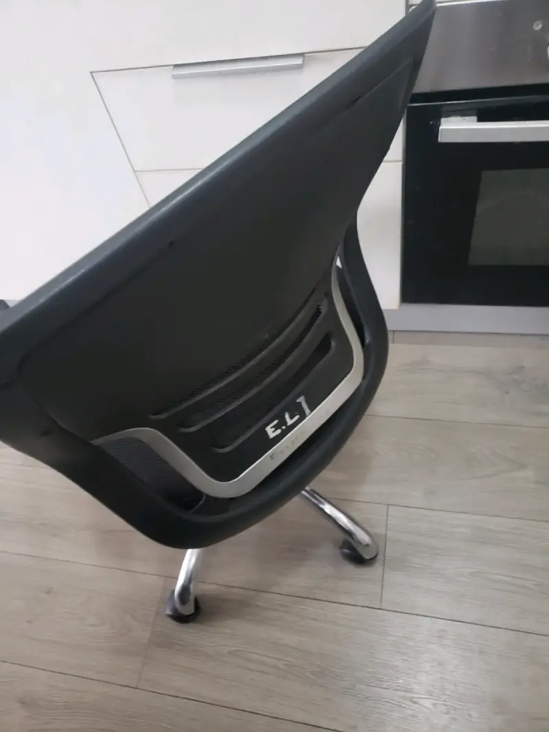 Silla escritorio y cojin lumbar y funda turquesa - 3