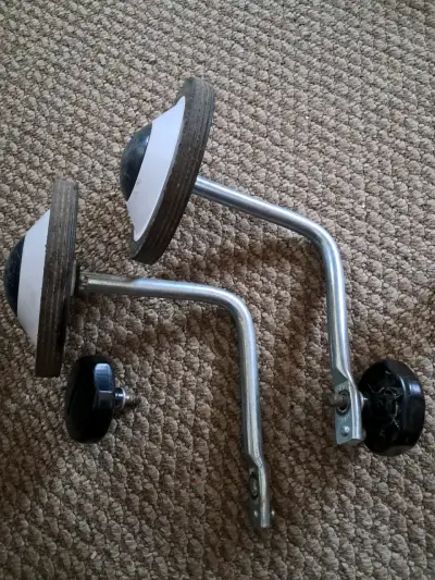 Ruedas de apoyo bicicleta - miniatura 1