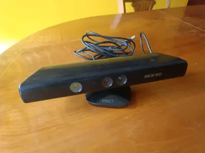 Xbox 360 Slim (Recién mantenida) - miniatura 4