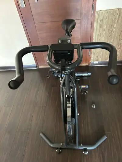 Bicicleta estática Athletic Works negra - miniatura 2