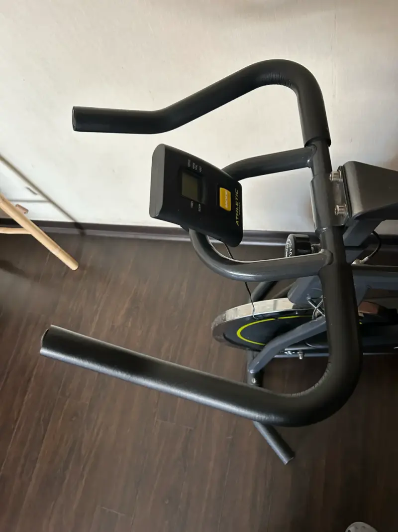 Bicicleta estática Athletic Works negra - 4