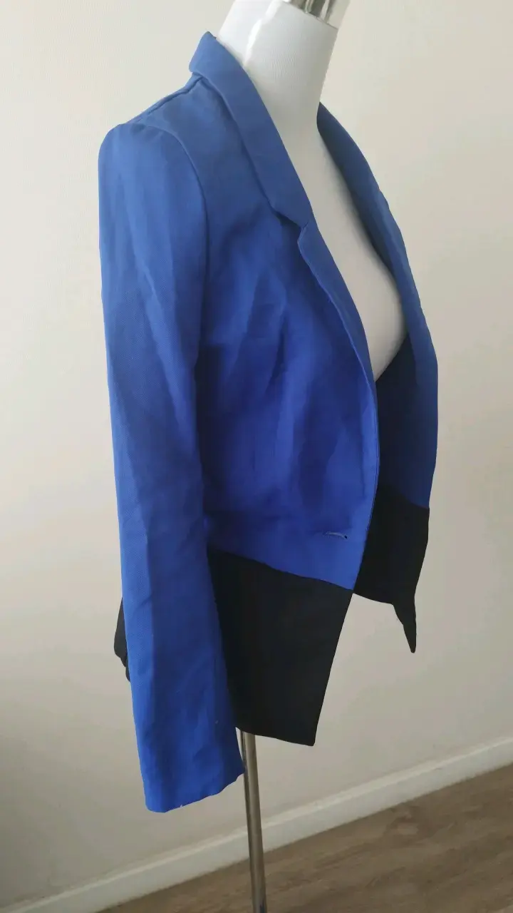 Blazer azul para mujer elegante - 2