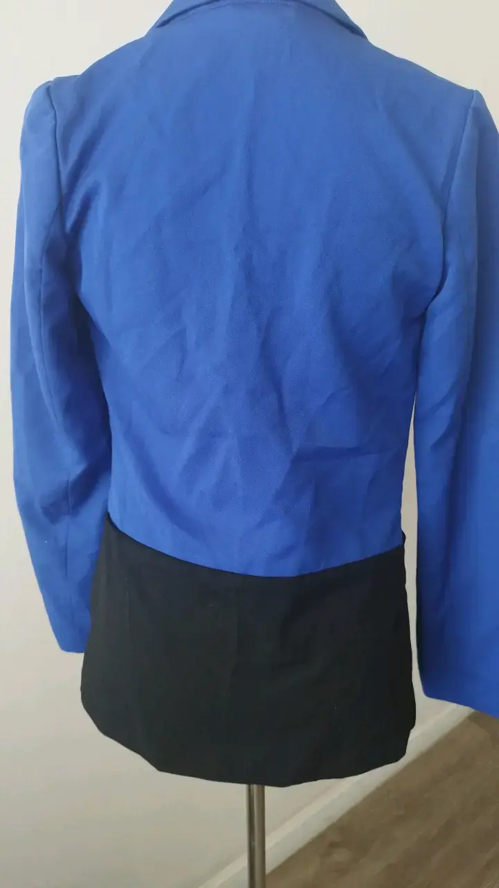 Blazer azul para mujer elegante - 3