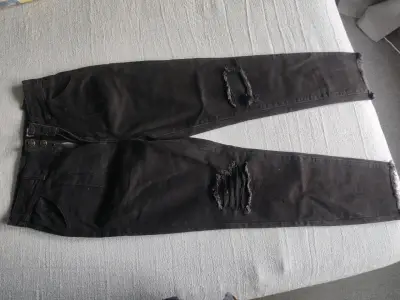 Jeans Mom negros, marca Foster - miniatura 5