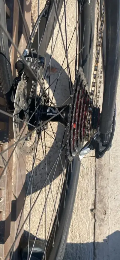 Neumático Maxxis Detonator 27.5x1.50 para bicicleta - miniatura 2