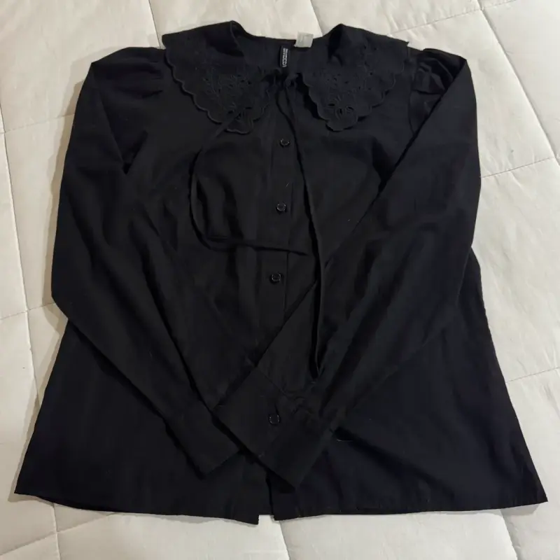 Blusa cuello bobo con bordado - 2