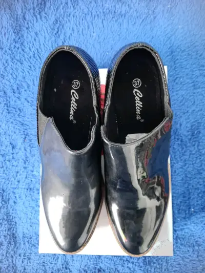 Botines Cellina Negros Charol - miniatura 3