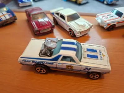 Set de Hot Wheels Chevrolet de colección - miniatura 5