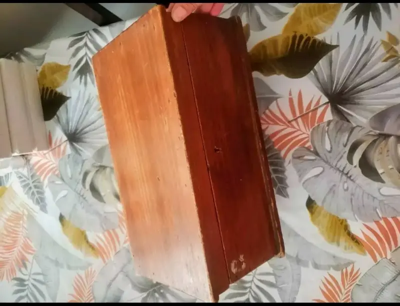 Caja de madera vintage para decoración - 1