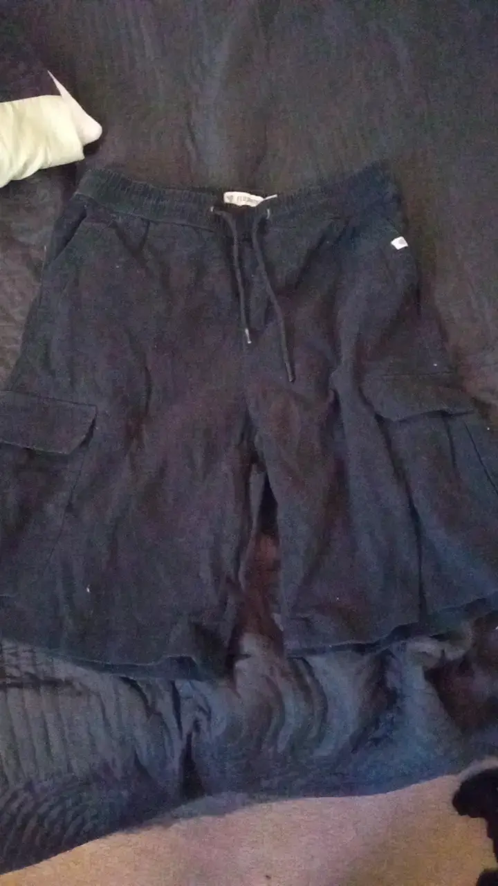 Shorts cargo negros de algodón - 1