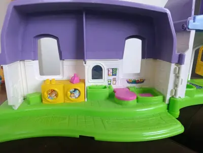 Casa de juguete Fisher-Price Little People - miniatura 5