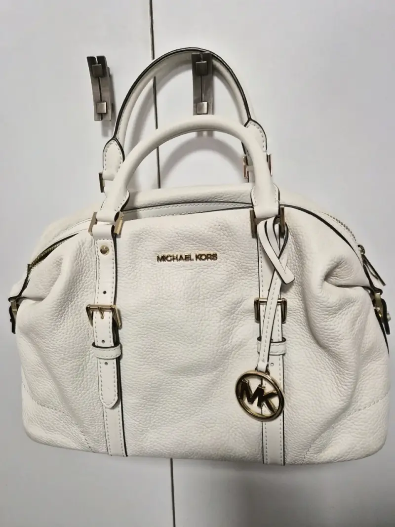 Bolso Michael Kors blanco de cuero - 1
