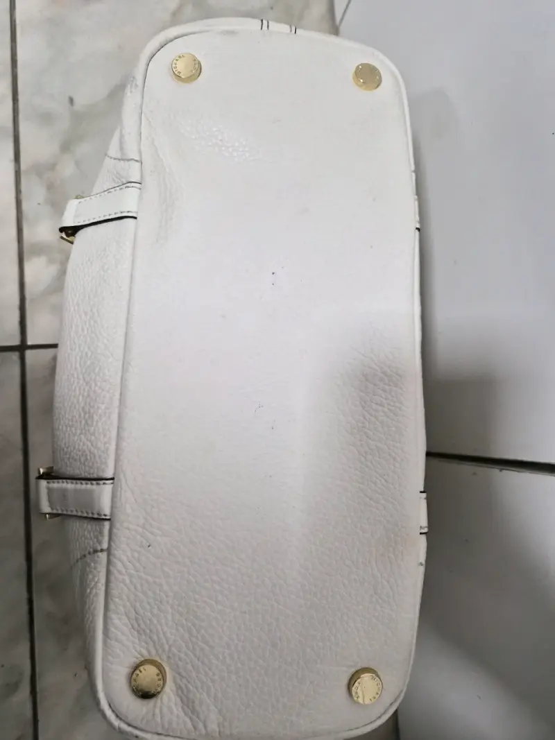 Bolso Michael Kors blanco de cuero - 5