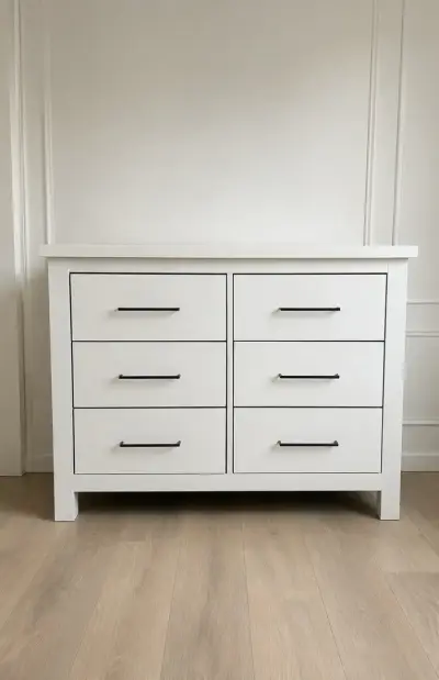 Cómoda blanca mudador de seis cajones - miniatura 1