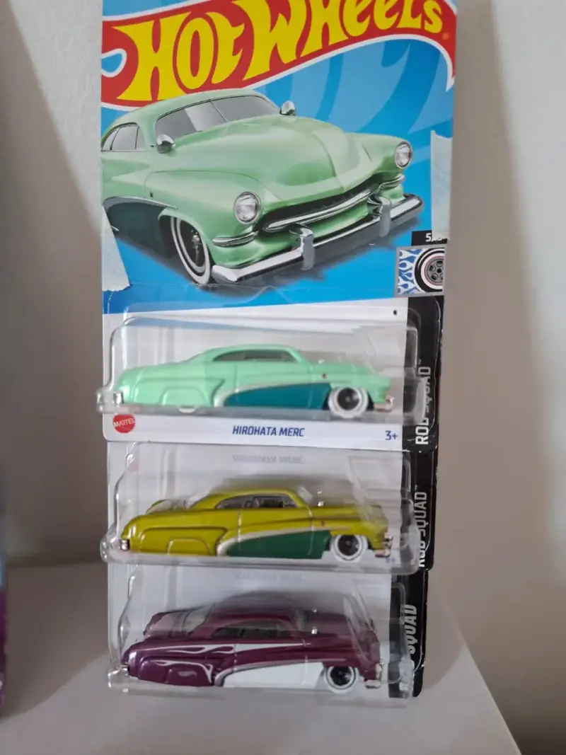 Set Hot Wheels Hirohata Merc, Purple y Merc - 2