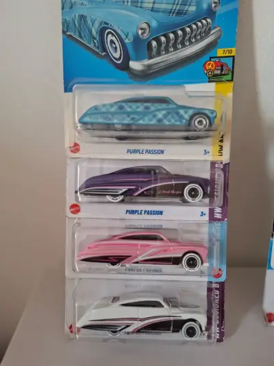 Set Hot Wheels Hirohata Merc, Purple y Merc - miniatura 3