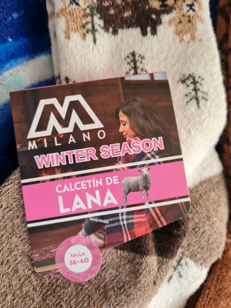 Calcetines de lana con diseño de osos - 2