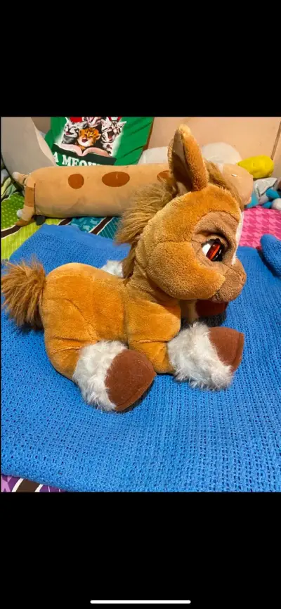 Peluche de gato gris con ojos grandes - miniatura 4