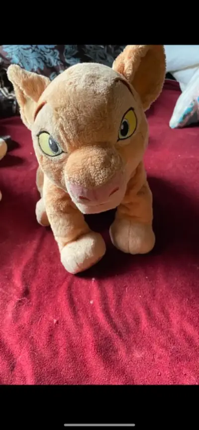 Peluche de gato gris con ojos grandes - miniatura 6