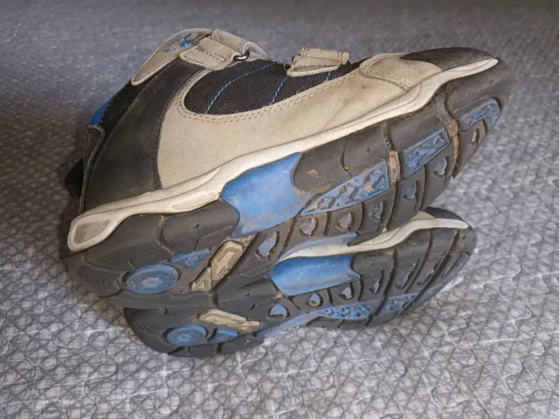 Bototos infantiles de trekking con velcro - 3
