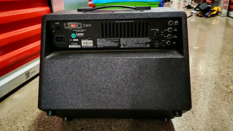 Amplificador Laney acústico compacto - 3
