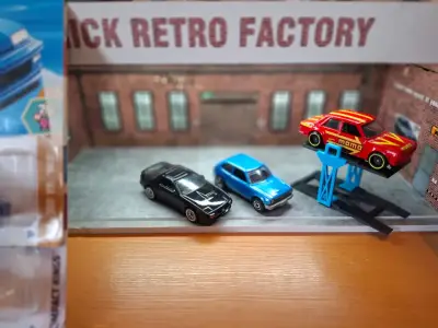 Set de 16 autos Hot Wheels modelos japo - miniatura 4
