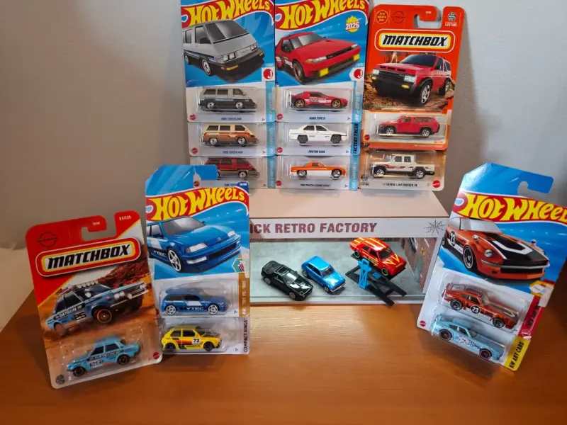 Set de 16 autos Hot Wheels modelos japo - 5