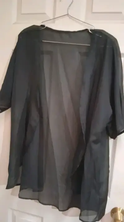 Kimono negro transparente para mujer - miniatura 1