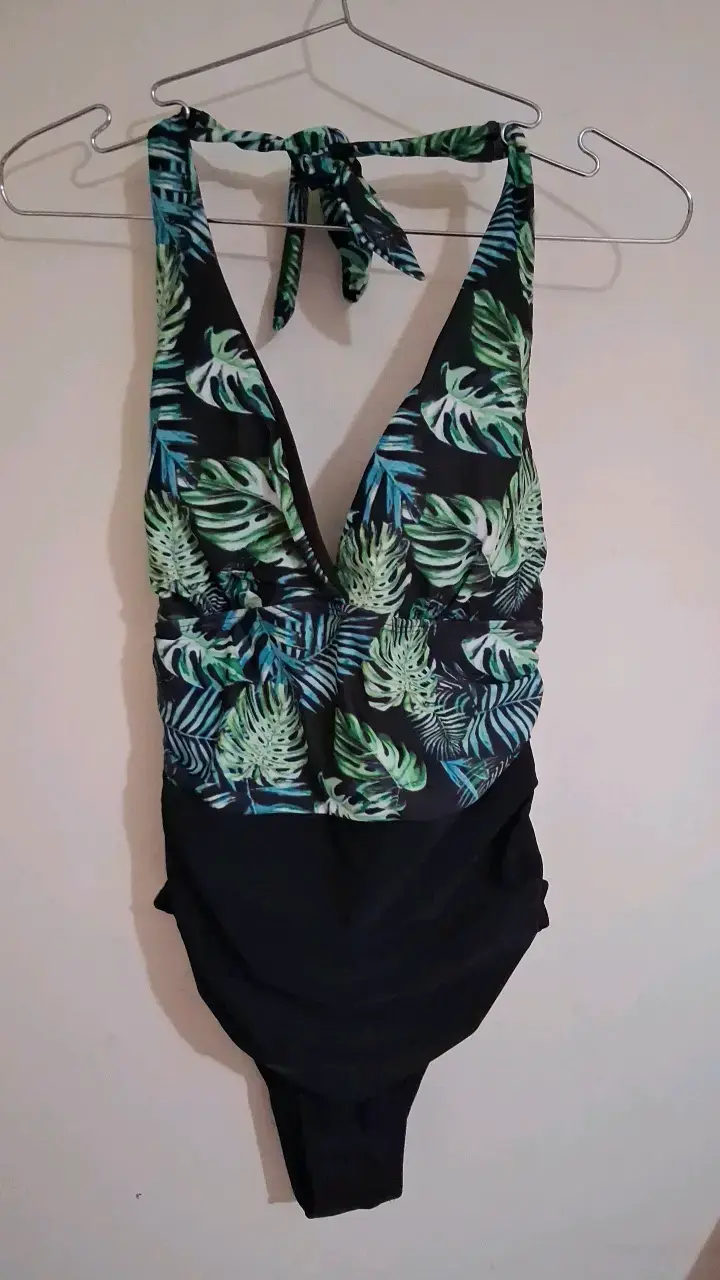 Traje de baño entero con estampado tropical - 1