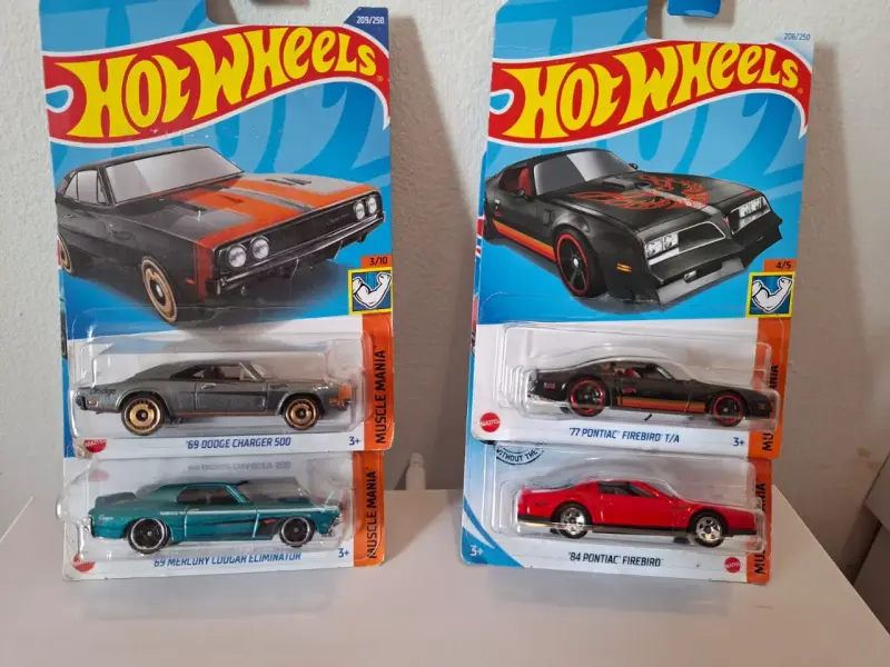 Set de autos Hot Wheels Muscle Mania - 1