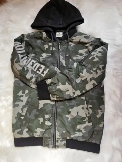 Chaqueta camuflada con capucha Federation - miniatura 1