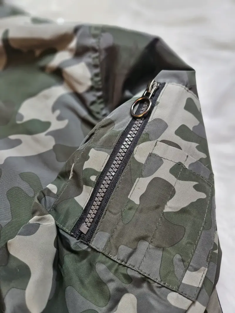 Chaqueta camuflada con capucha Federation - 4