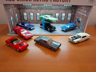Set Hotwheels Olds, Buick, Plymouth - miniatura 1