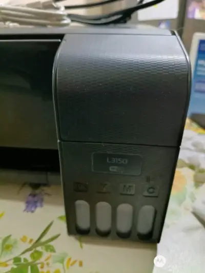 Impresora multifuncional Epson - miniatura 2