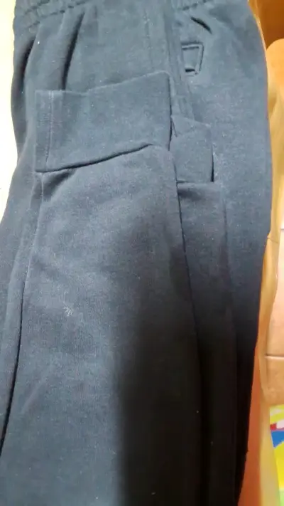 Pantalones deportivos Under Armour azul marino - miniatura 2