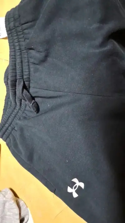 Pantalones deportivos Under Armour azul marino - miniatura 4