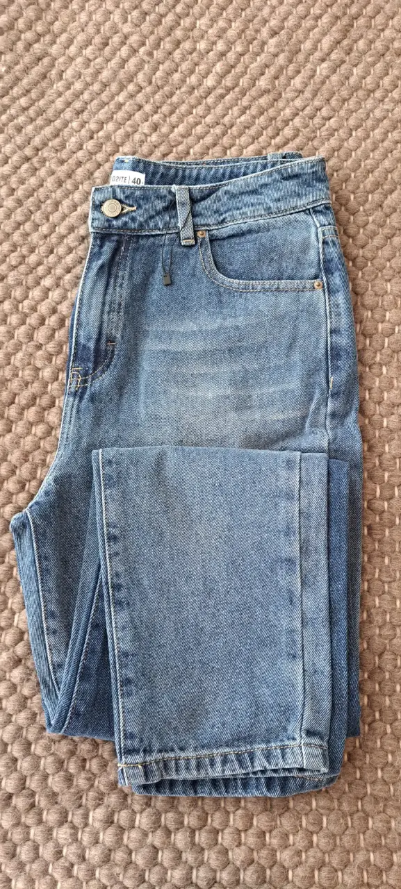 Jeans de mezclilla azul talla 40 - 2