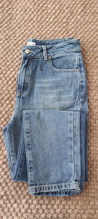 Jeans de mezclilla azul talla 40 - miniatura 2
