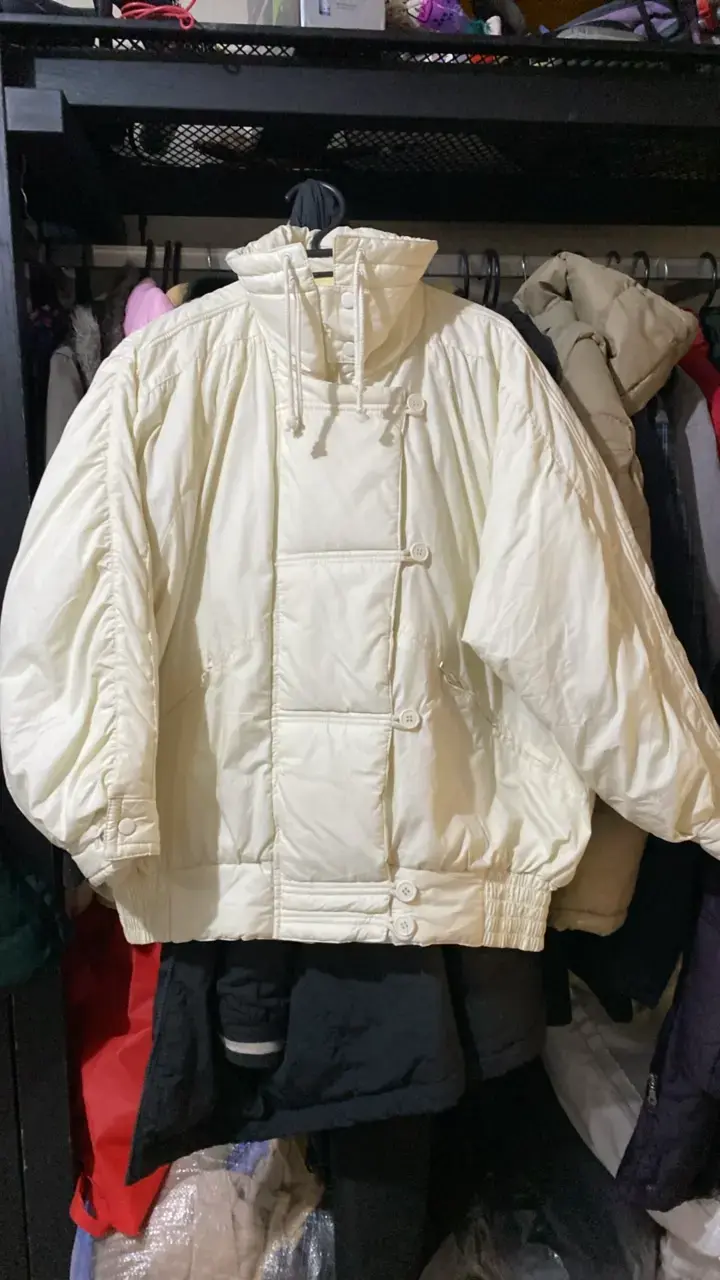 Chaqueta acolchada blanca unisex de invierno - 1