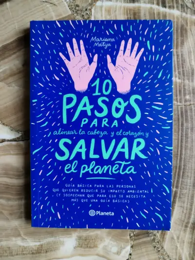 Libro '10 Pasos para Salvar el Planeta' de Mariana Matija - miniatura 1
