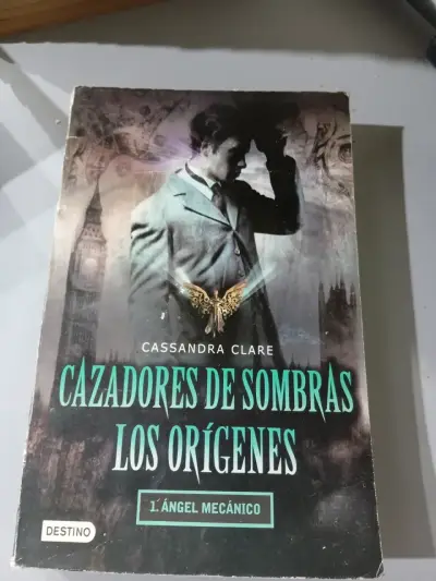 Cazadores de Sombras: Los Orígenes - Ángel Me - miniatura 1