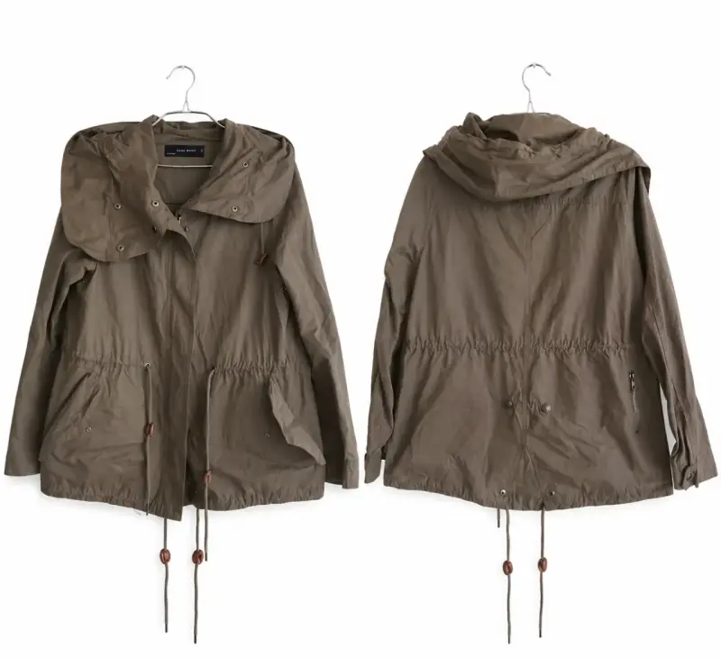 Chaqueta con capucha Verde Musgo