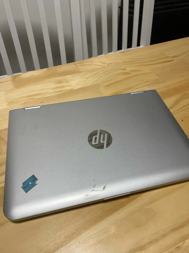 HP Pavilion 14’’ 4GB RAM Intel Pentium - 2