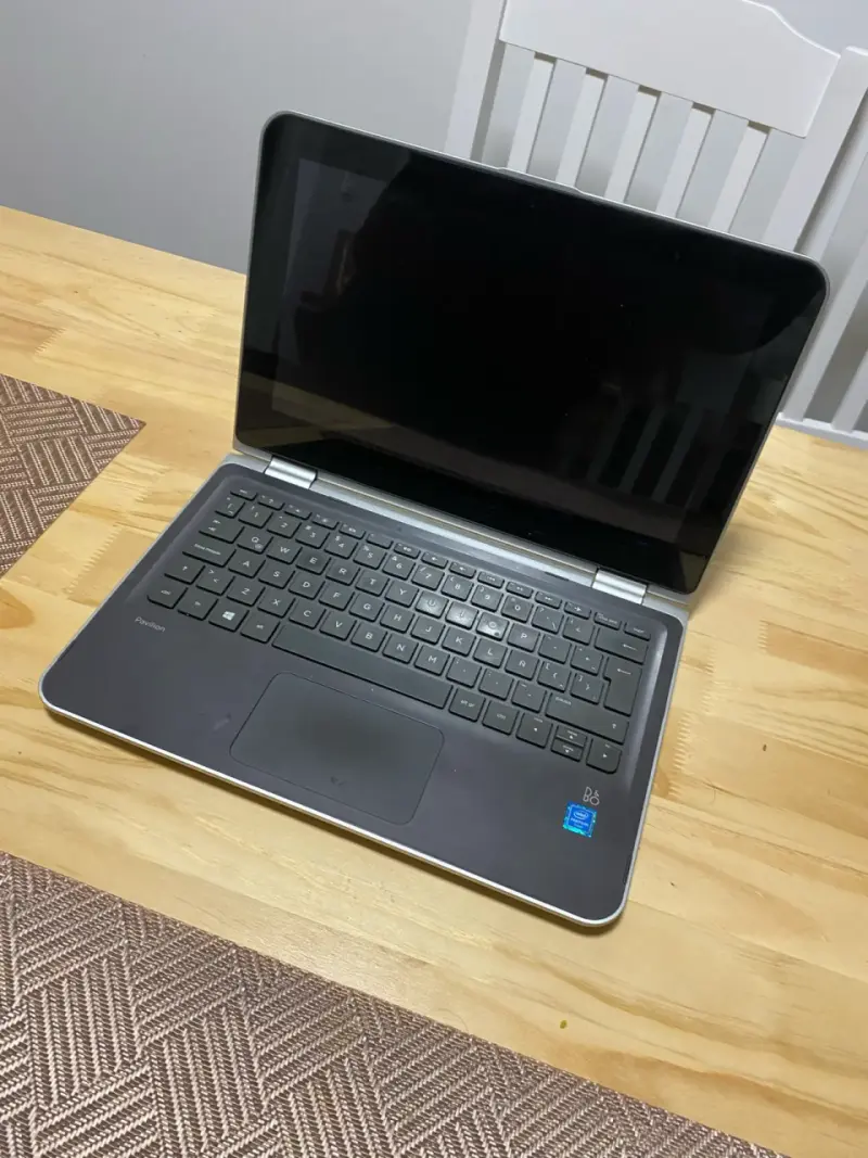 HP Pavilion 14’’ 4GB RAM Intel Pentium - 4