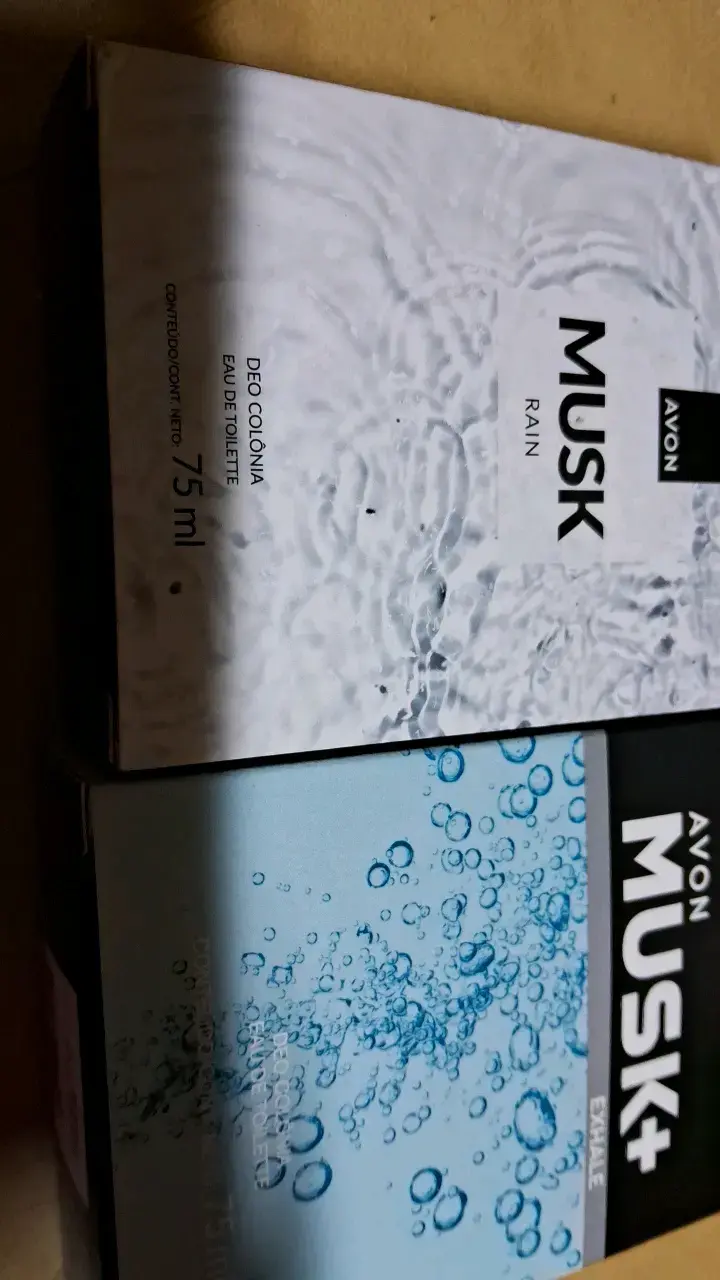 Colonia Avon Musk Rain 75 ml - 1